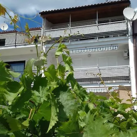 Apartment Bella Vista Sea View